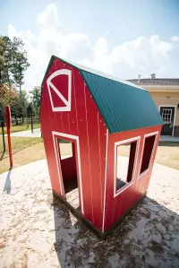 R-Town Barn