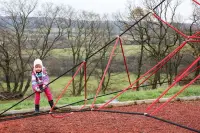 4-Sided Spider Pyramid Net Climber 6-4 (244-inch install height)