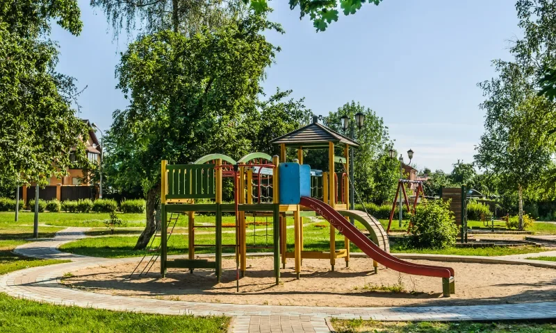 The Role of Commercial Playground Equipment in Child Development