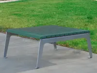Plaza Table