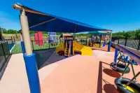 Rectangular Shade Shelter with 12 feet high Entrance Height