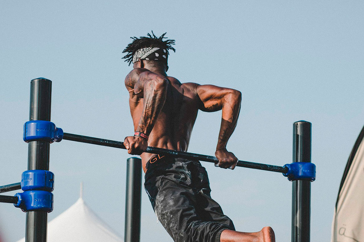 Anime man muscular - Playground